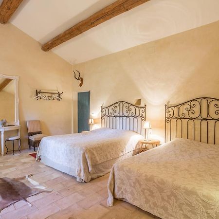 La Maison Des Artistes Менерб Екстер'єр фото