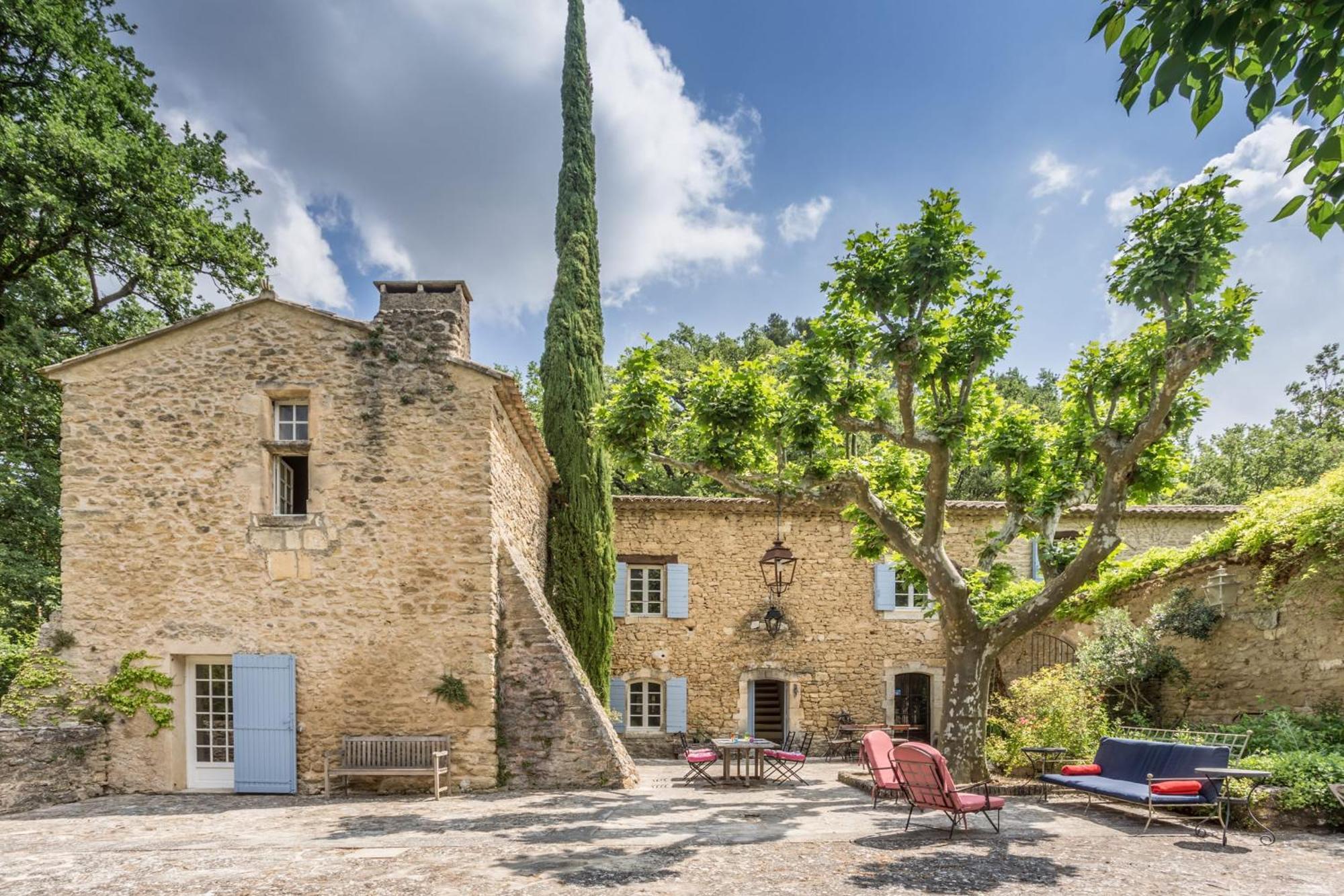 La Maison Des Artistes Менерб Екстер'єр фото