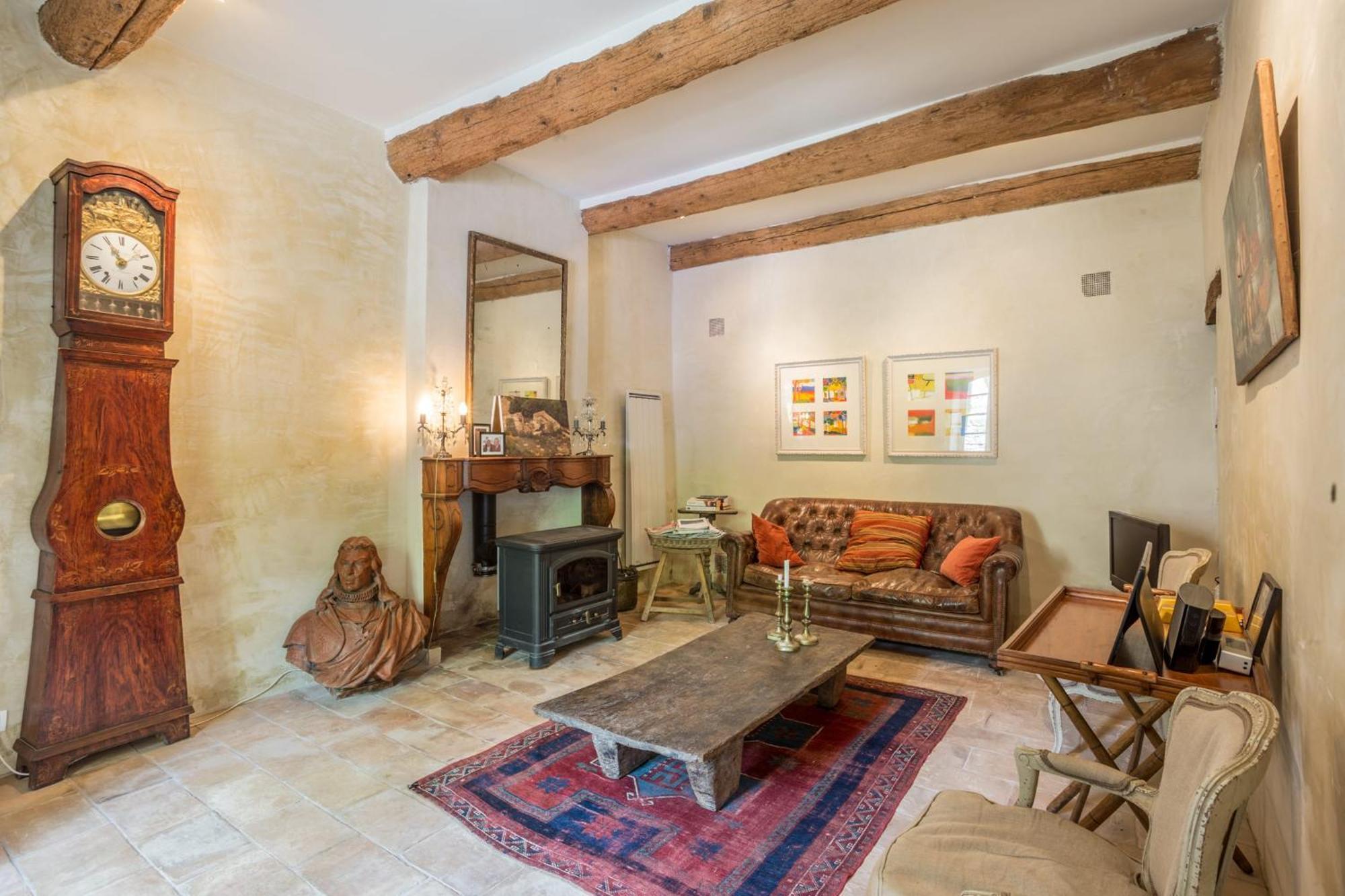 La Maison Des Artistes Менерб Екстер'єр фото